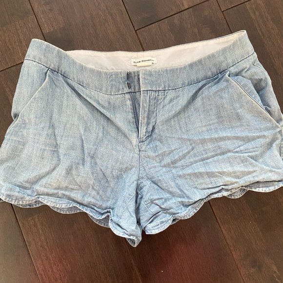 Club Monaco Chambray Scalloped Shorts - Picture 2 of 3